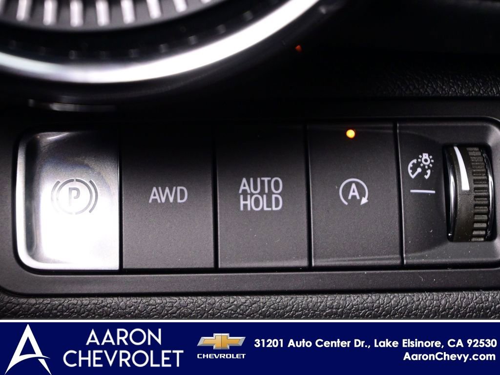 New 2026 Chevrolet Equinox LT w/ Safety and Technology Package AWD/4WD image 19