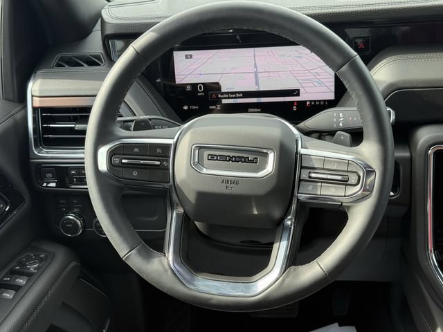 Used 2026 GMC Yukon Denali w/ Sun & Power Step Package AWD/4WD image 23