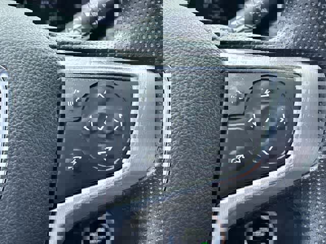 Used 2022 GMC Terrain SLE w/ Driver Convenience Package image 25