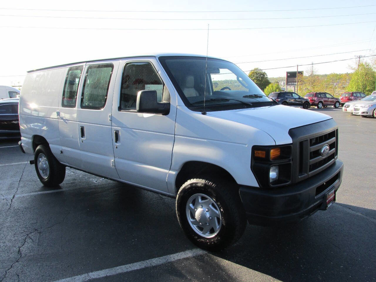 Used 2014 Ford E-350 and Econoline 350 Super Duty image 5