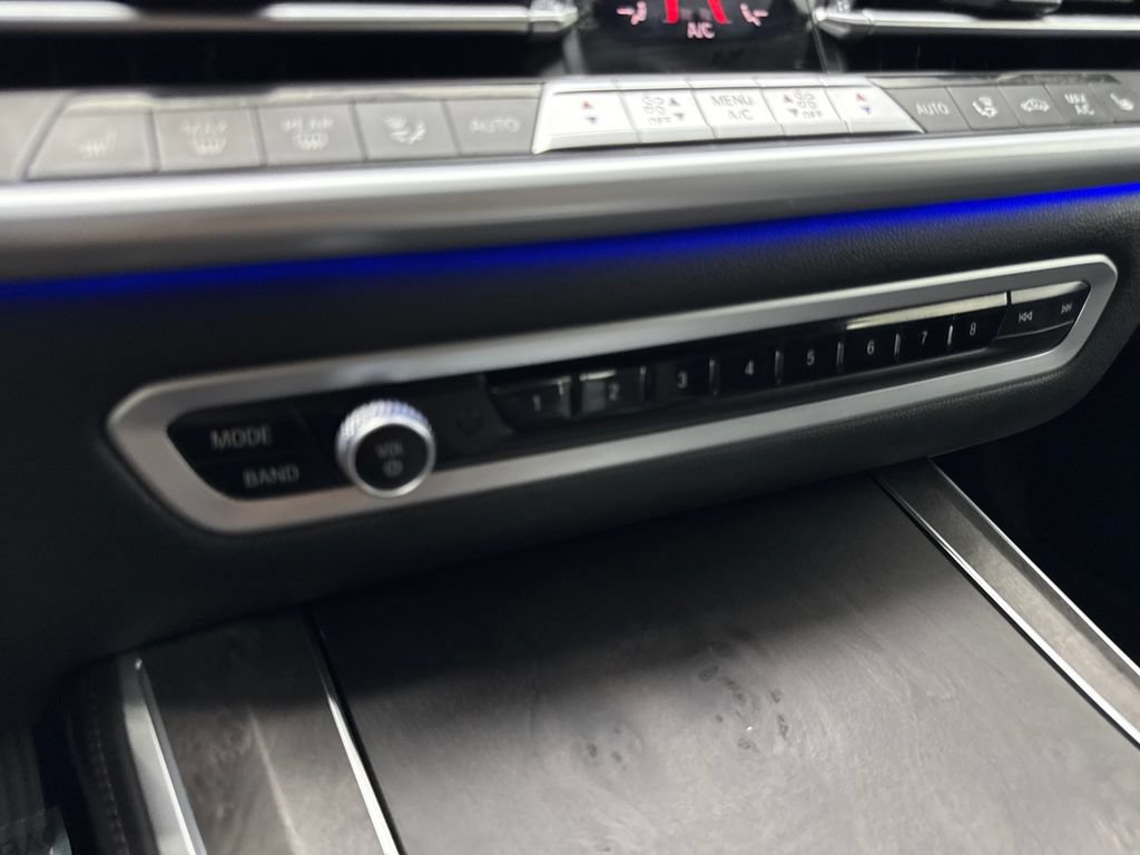 Used 2023 BMW X5 xDrive40i w/ Premium Package AWD/4WD image 61