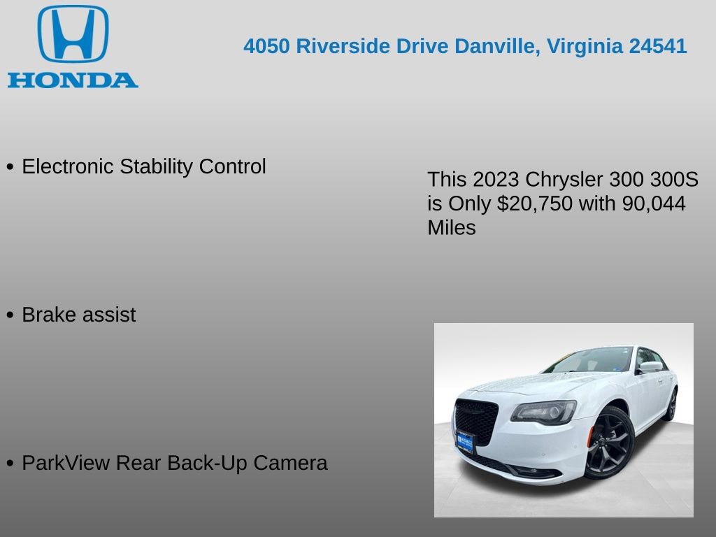 Used 2023 Chrysler 300 S RWD image 12