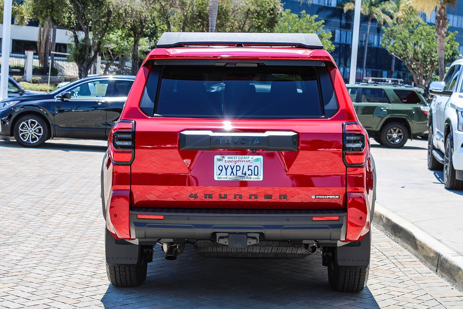 Certified 2026 Toyota 4Runner TRD Off-Road Premium AWD/4WD image 8