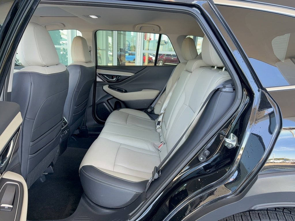 Used 2023 Subaru Outback Limited XT image 13