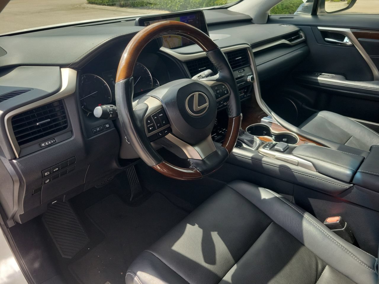 Used 2019 Lexus RX 350 FWD w/ Navigation Package image 15