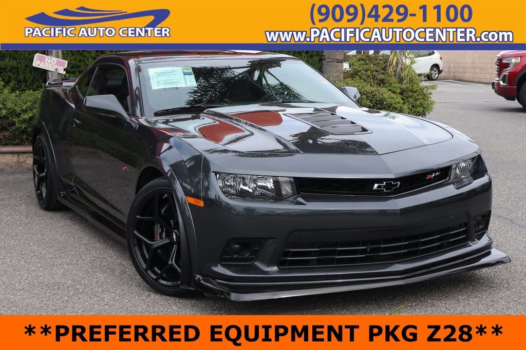 Used 2015 Chevrolet Camaro Z/28 RWD image 1