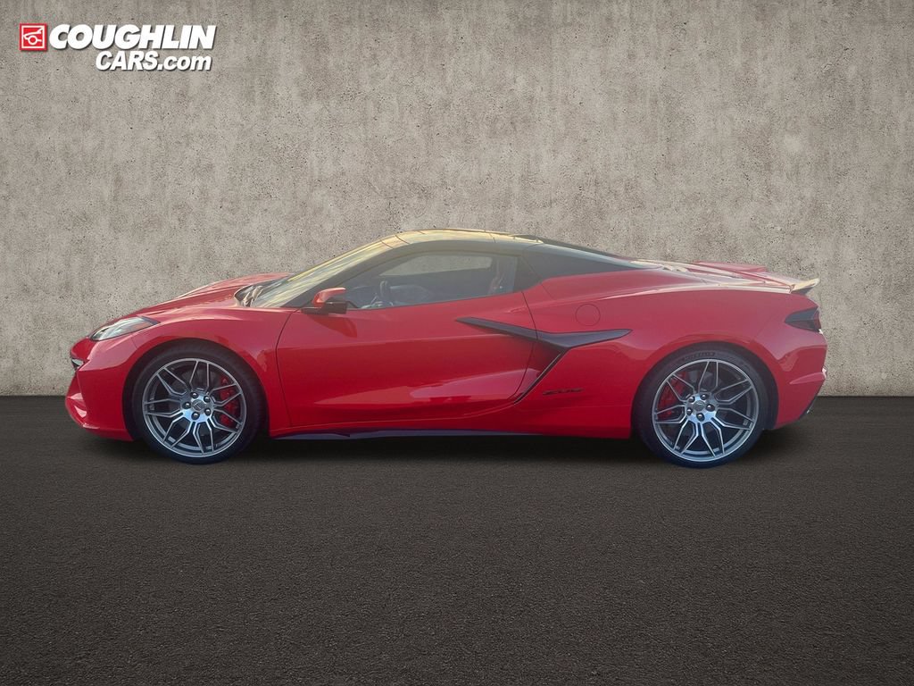Used 2024 Chevrolet Corvette Z06 w/ Battery Protection Package RWD image 2