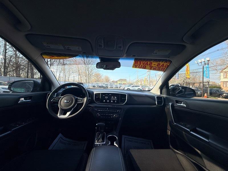 Used 2022 Kia Sportage LX w/ LX AWD Value Edition Package image 16