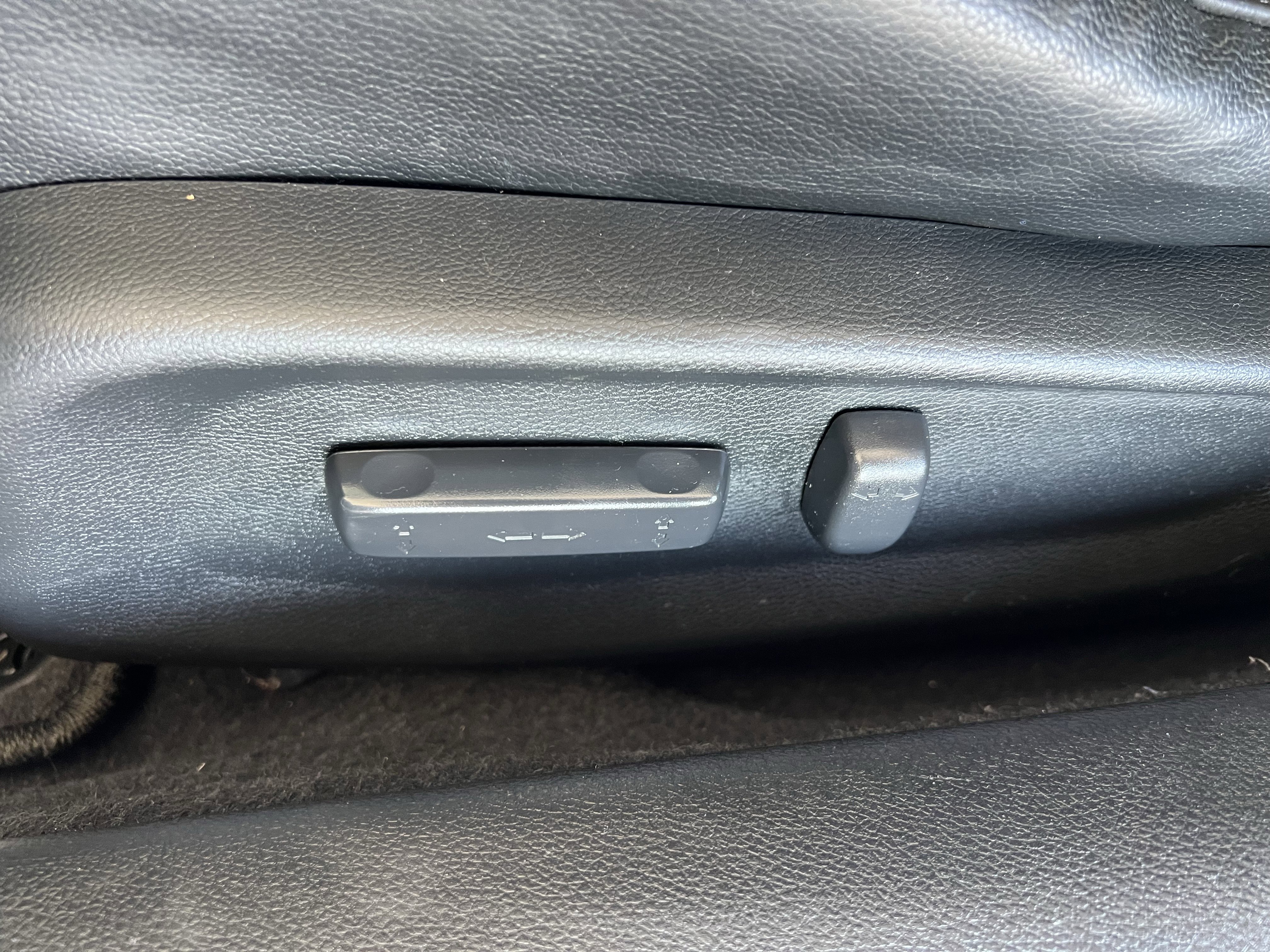 Used 2019 Honda Civic EX-L image 14