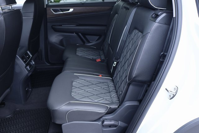 New 2026 Volkswagen Atlas SEL Premium R-Line image 13