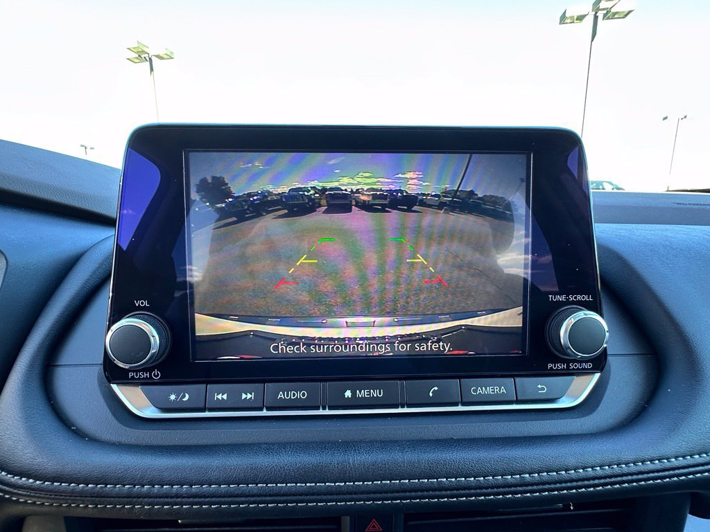 Used 2023 Nissan Rogue SV AWD/4WD image 31