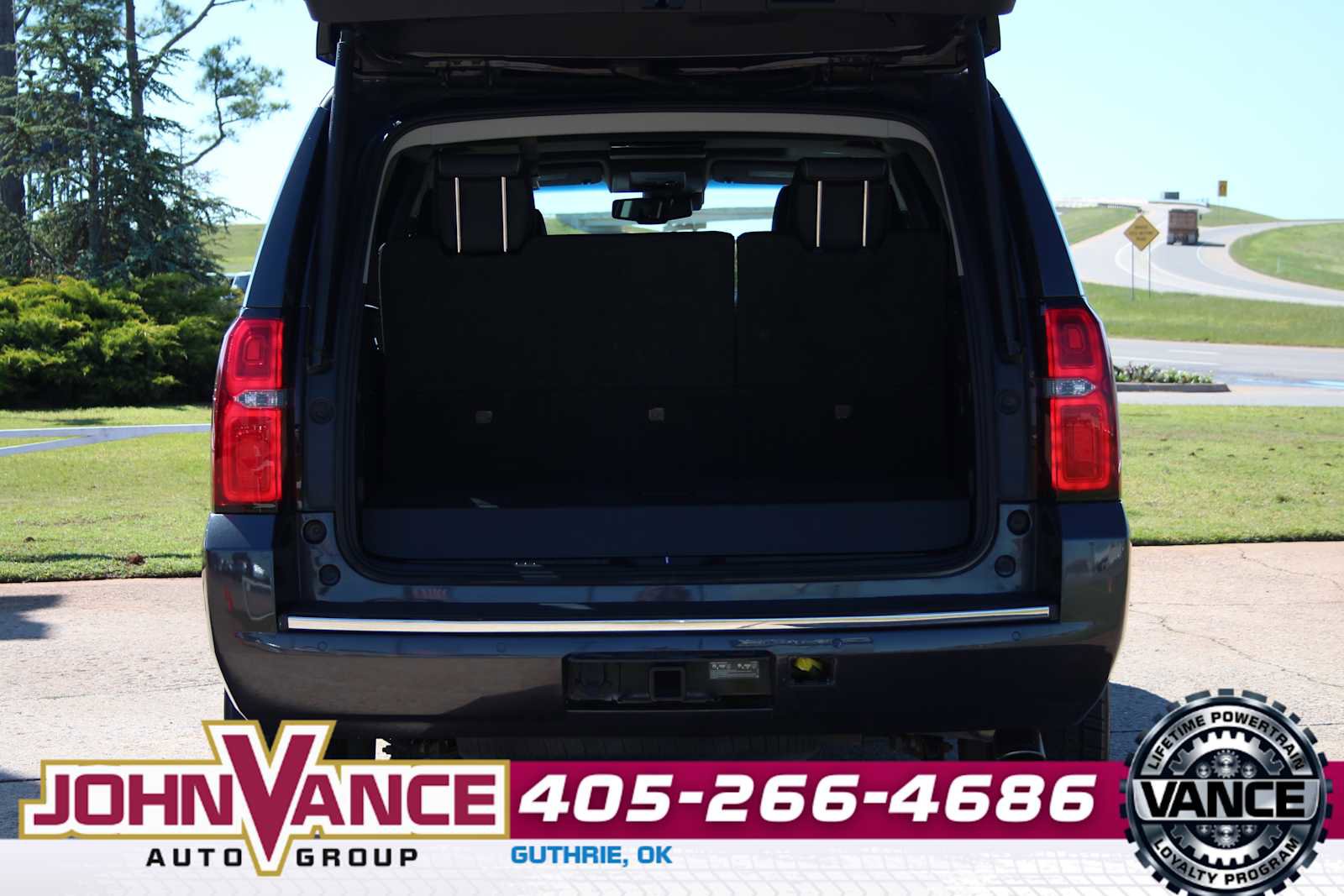 Used 2017 Chevrolet Tahoe Premier AWD/4WD image 9