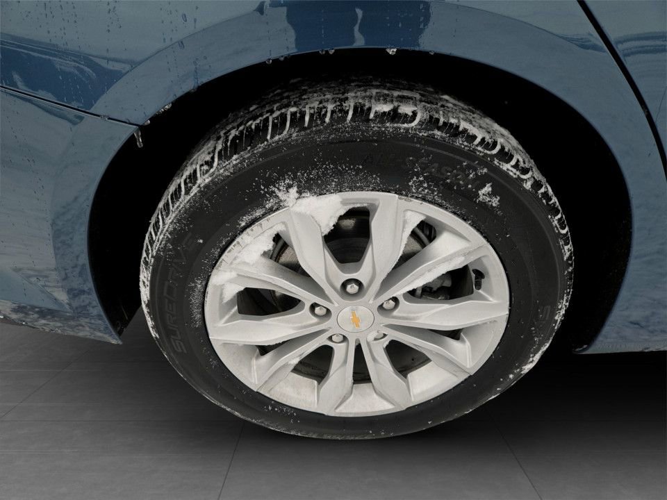 Used 2024 Chevrolet Malibu LT image 34