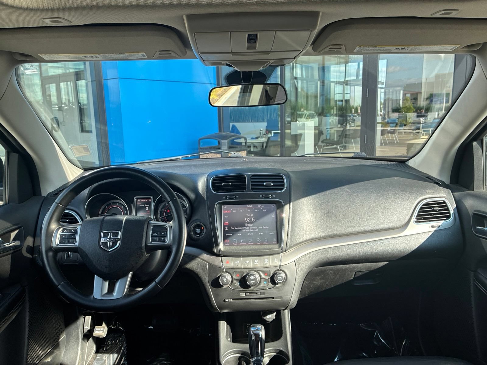 Used 2018 Dodge Journey Crossroad w/ Nav & Sun Group FWD image 18