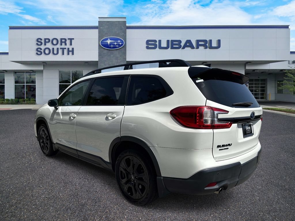 Used 2023 Subaru Ascent Onyx Edition AWD/4WD image 6