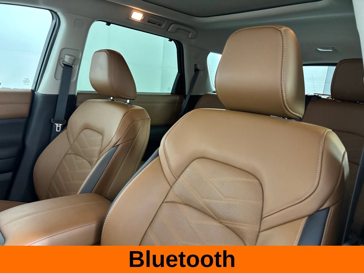 Used 2025 Nissan Pathfinder Platinum w/ Cargo Package FWD image 16