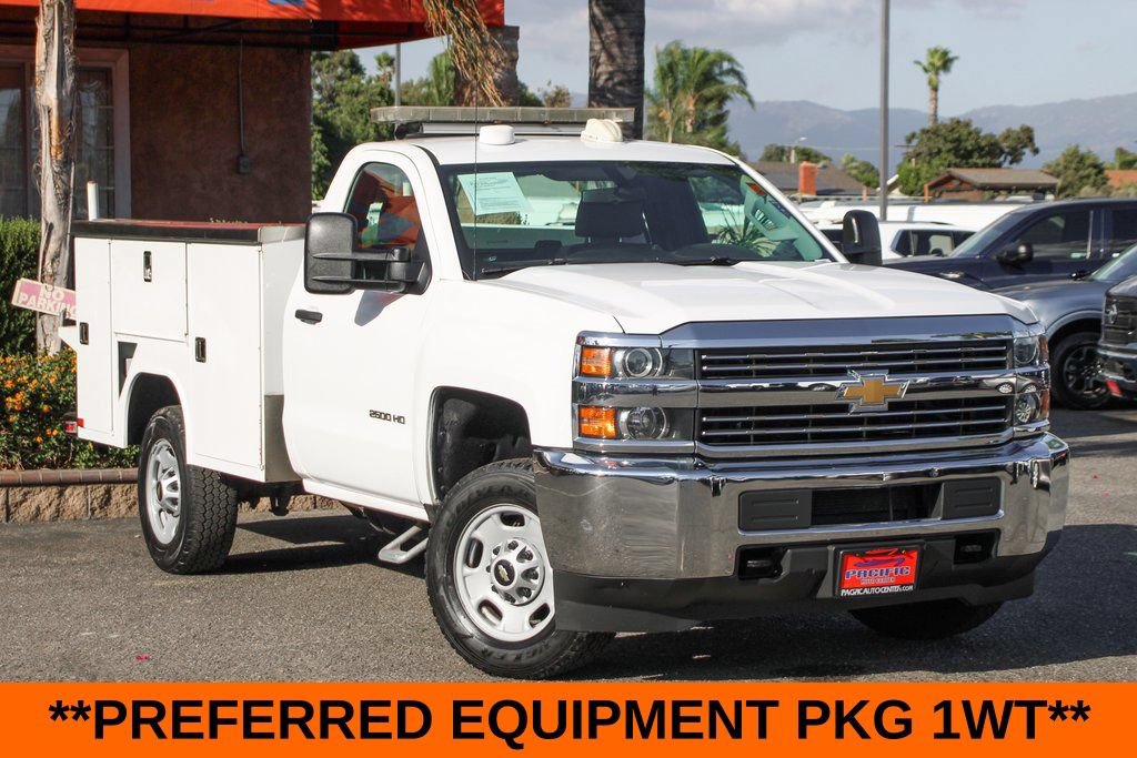 Used 2017 Chevrolet Silverado 2500 W/T RWD image 2