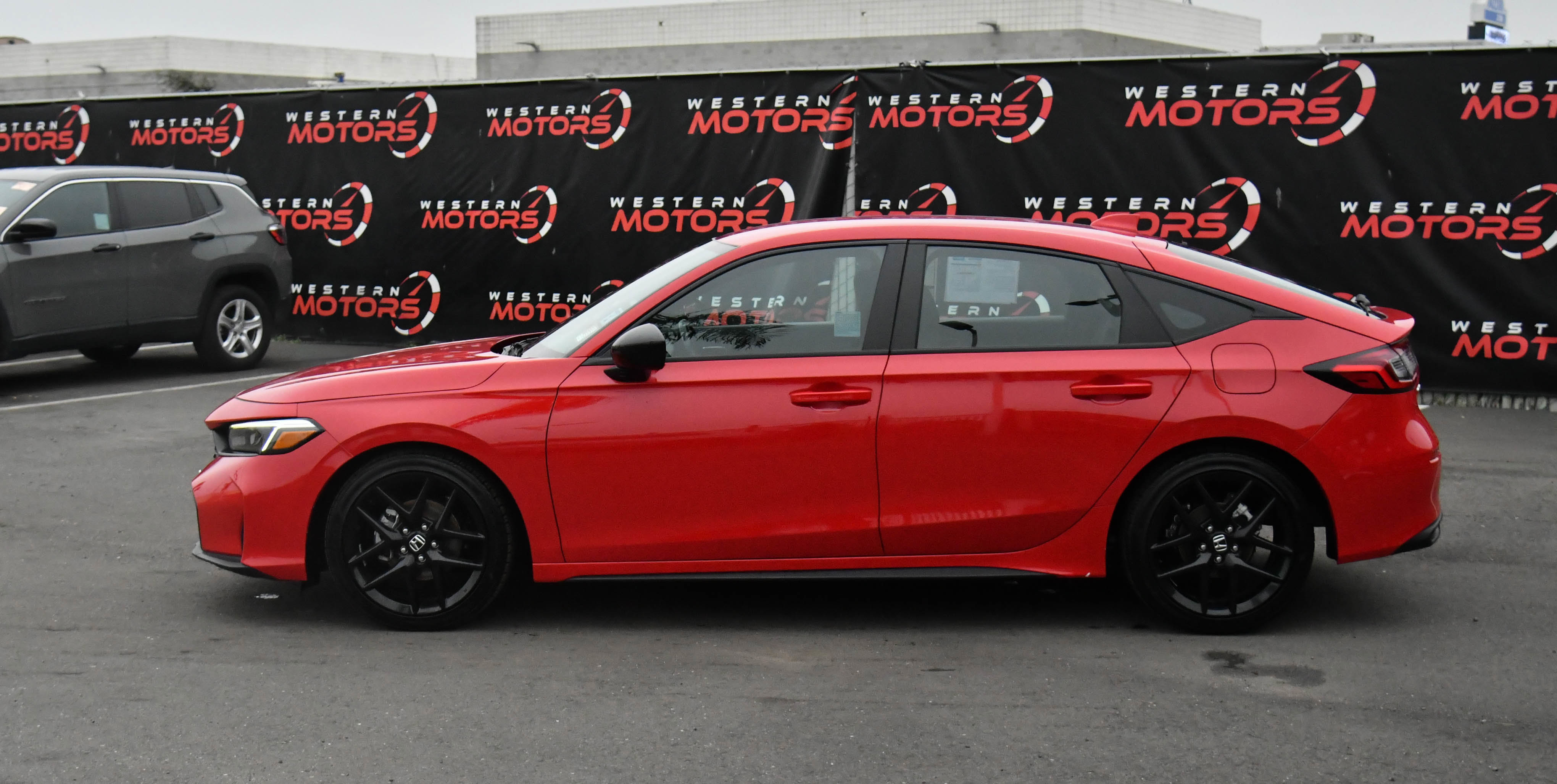 Used 2025 Honda Civic Sport image 4