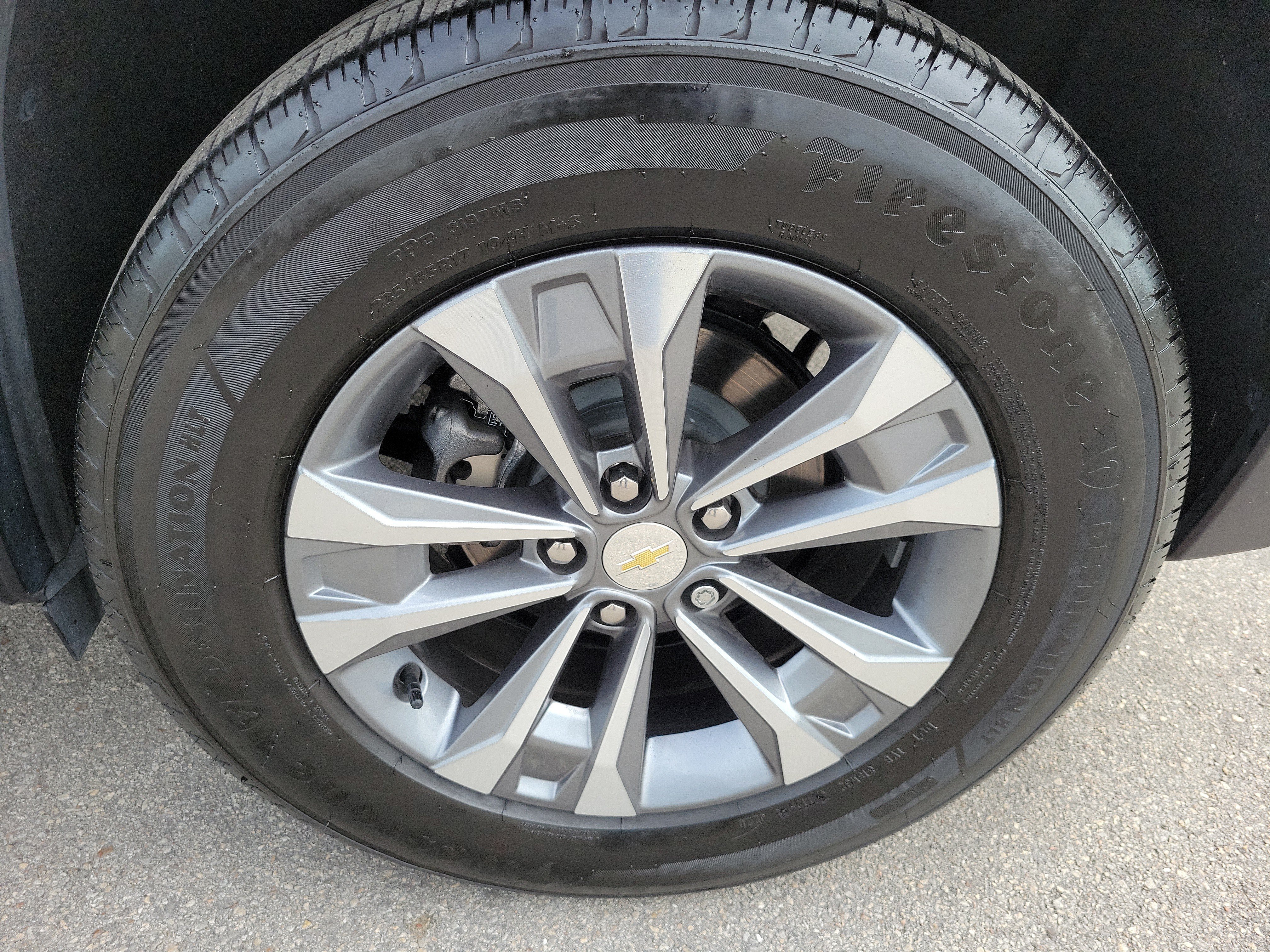 Used 2026 Chevrolet Equinox LT FWD image 28