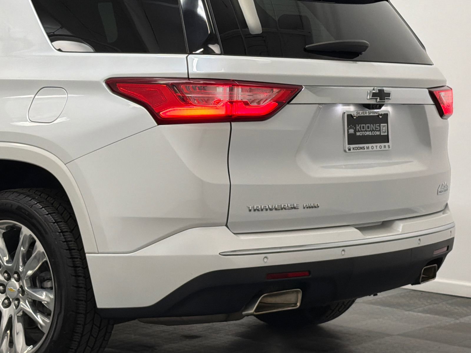 Used 2018 Chevrolet Traverse High Country w/ LPO, Floor Liner Package image 7