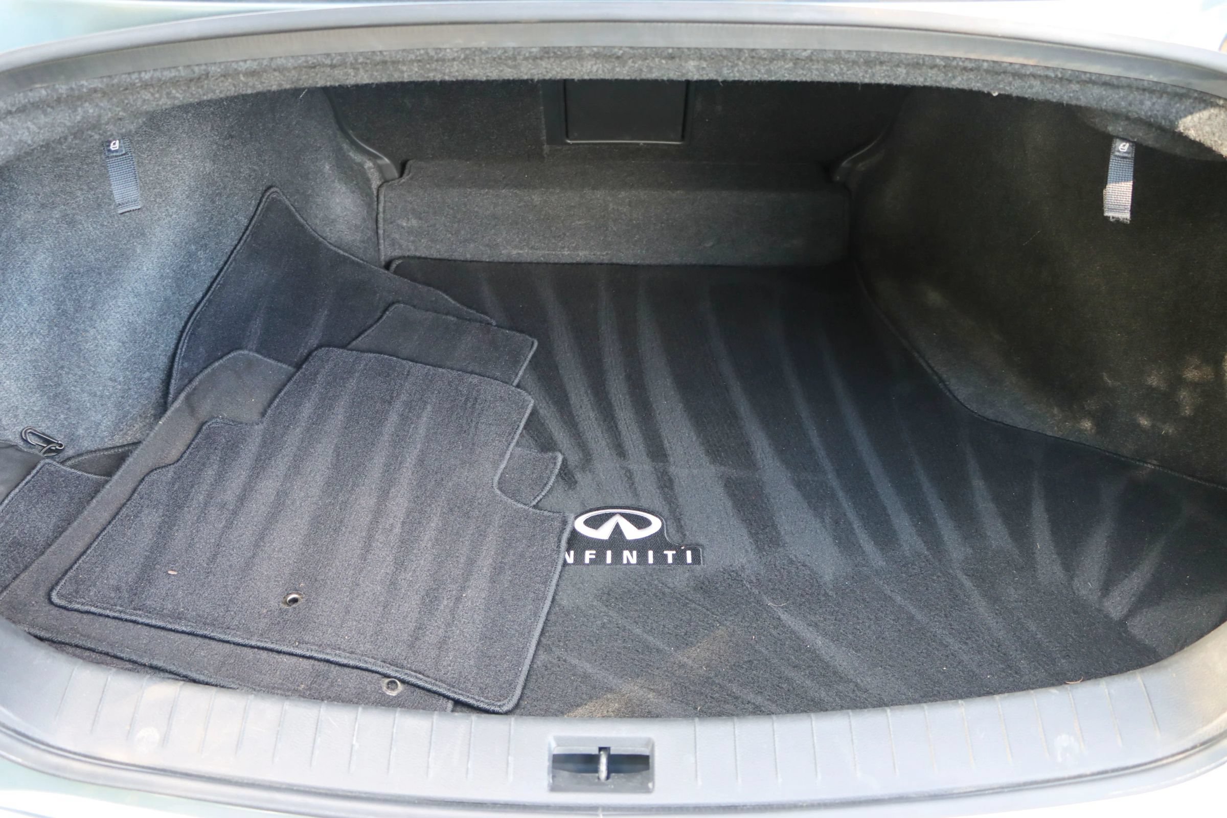 Used 2015 INFINITI Q50 Premium w/ Navigation Package AWD/4WD image 24