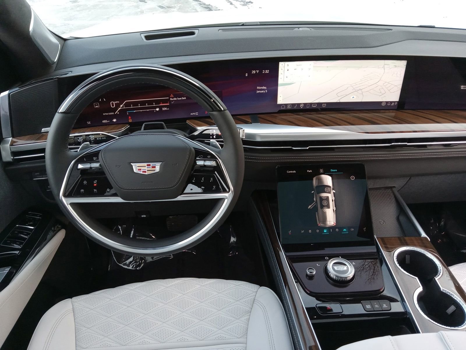 Used 2026 Cadillac Escalade Platinum Sport w/ LPO, ONYX Package image 15