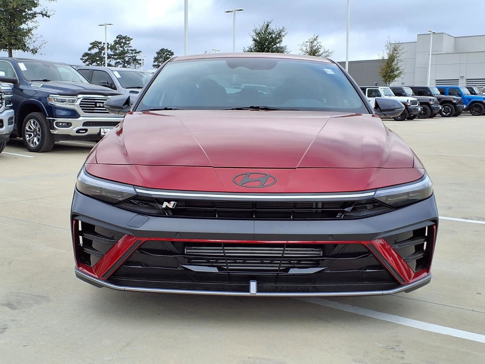 Used 2025 Hyundai Elantra N image 4