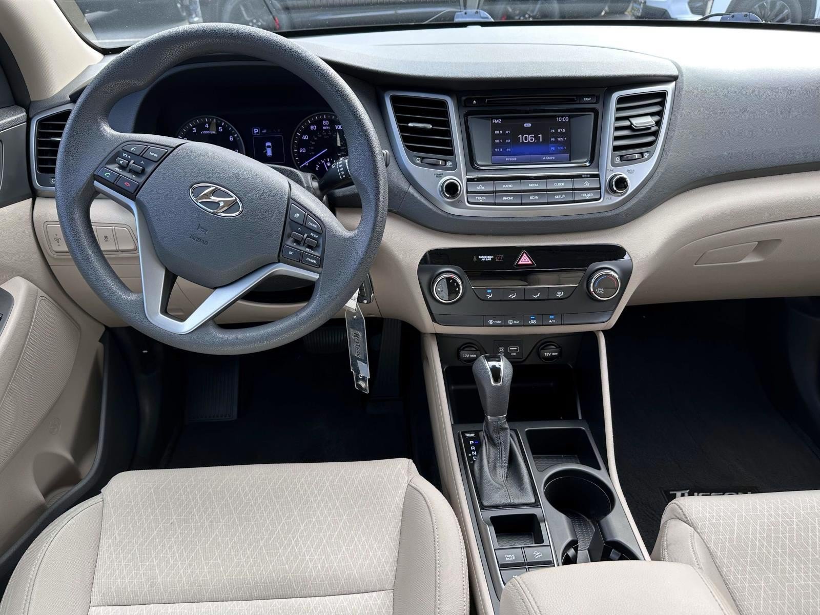 Used 2017 Hyundai Tucson SE w/ SE Popular Package 02 AWD/4WD image 14