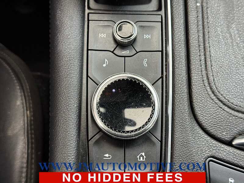 Used 2020 Cadillac XT6 Premium Luxury image 35