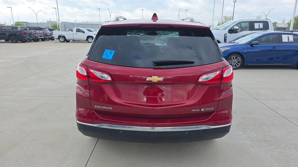 Used 2018 Chevrolet Equinox Premier image 4