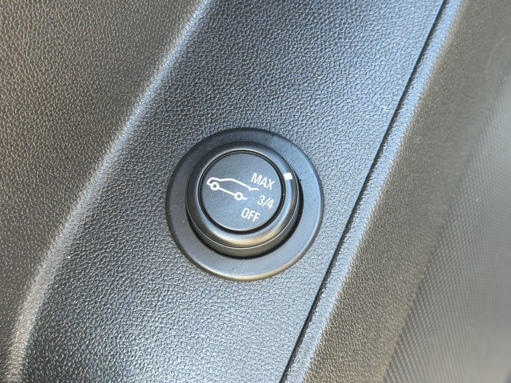 Used 2019 Chevrolet Equinox LT image 24