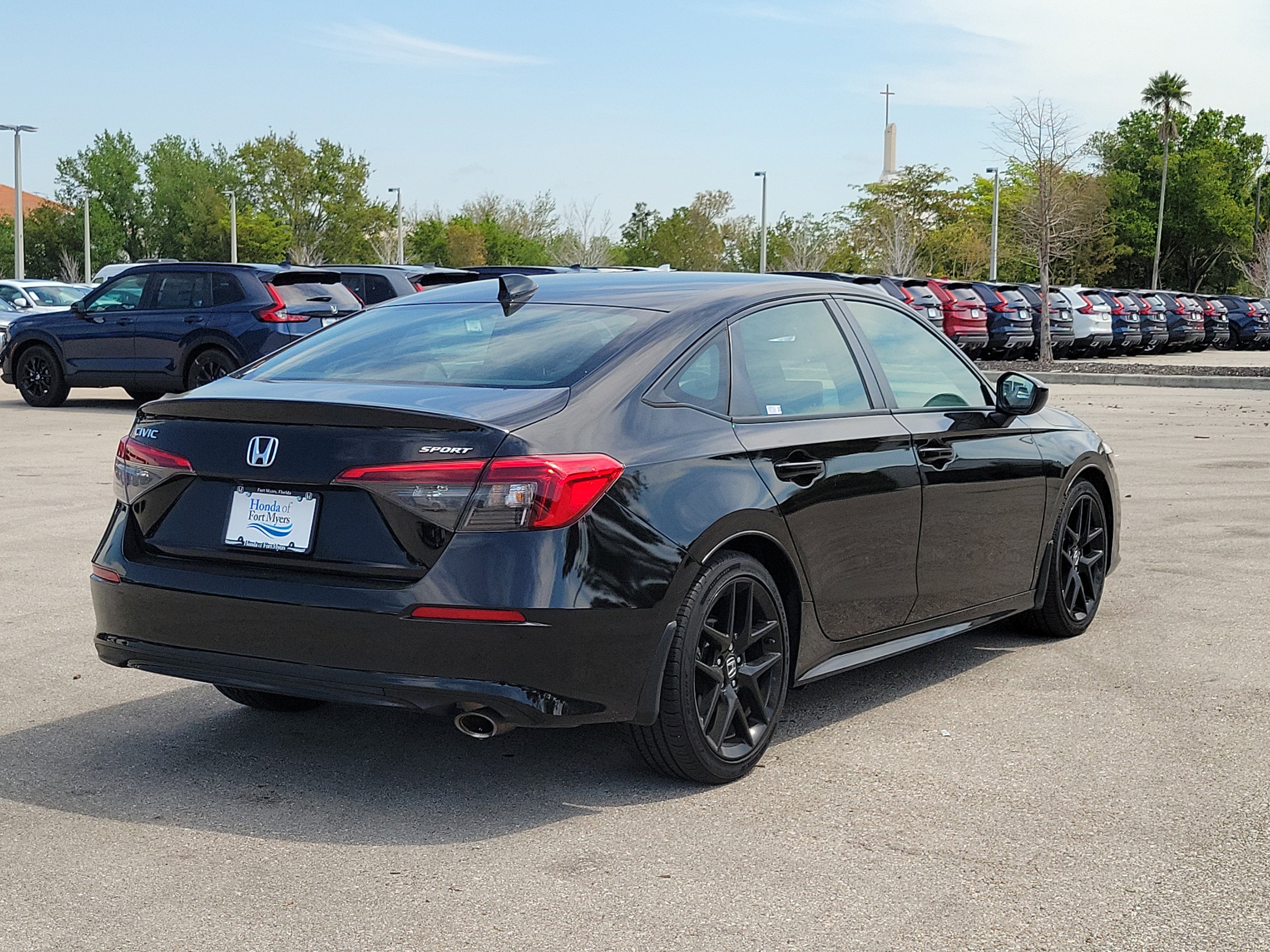 Used 2023 Honda Civic Sport image 6