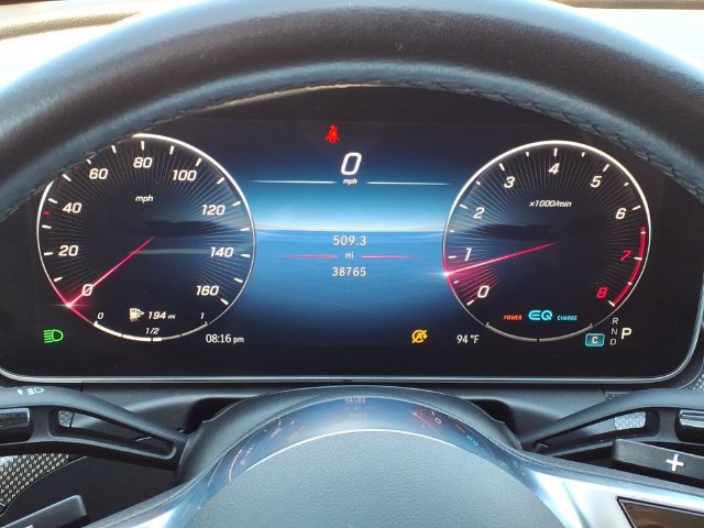 Used 2022 Mercedes-Benz C 300 Sedan image 11