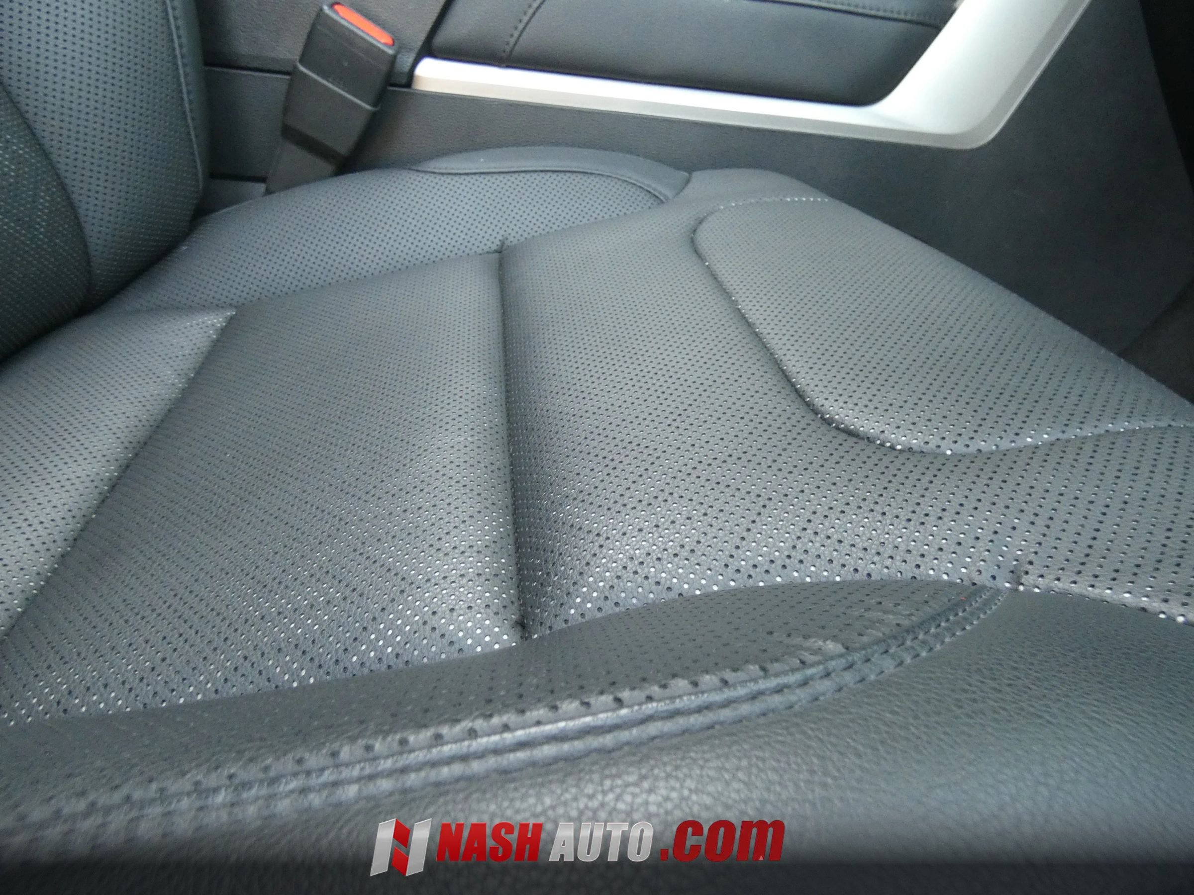 Used 2024 Toyota Tundra Limited AWD/4WD image 36