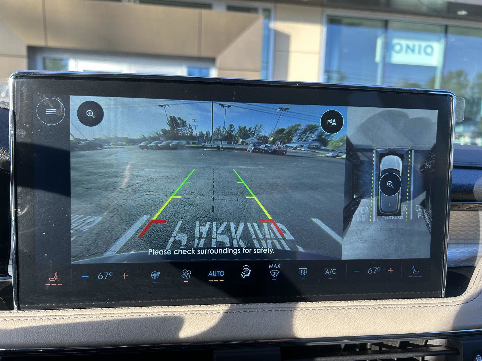 Used 2025 Lincoln Corsair AWD w/ Equipment Group 101A image 21