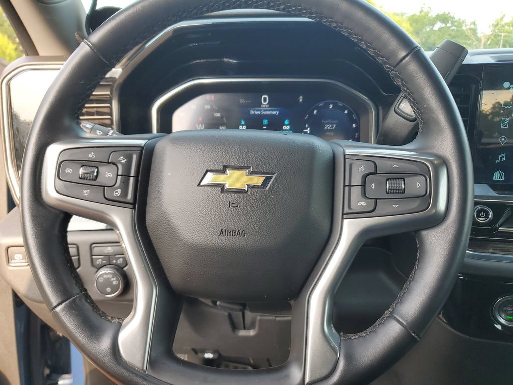 Used 2024 Chevrolet Silverado 1500 LT AWD/4WD image 15