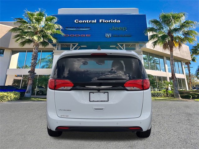 New 2026 Chrysler Voyager LX image 6