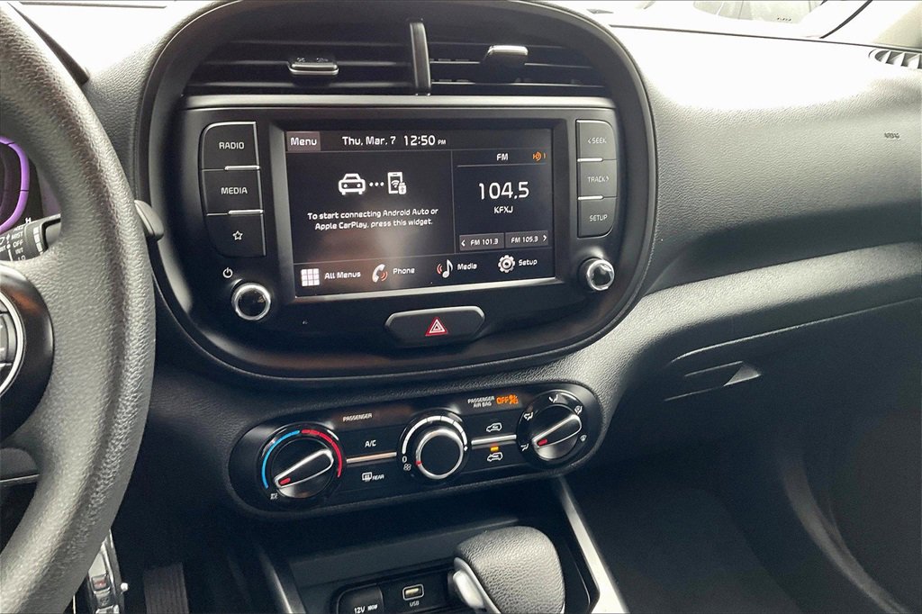 Certified 2023 Kia Soul LX w/ LX Technology Package image 6