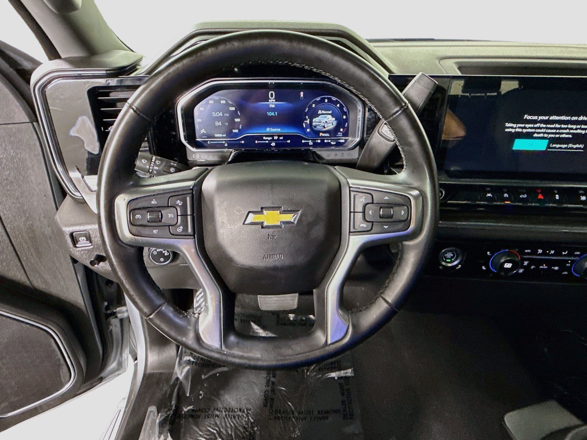 Used 2024 Chevrolet Silverado 1500 LT RWD image 13