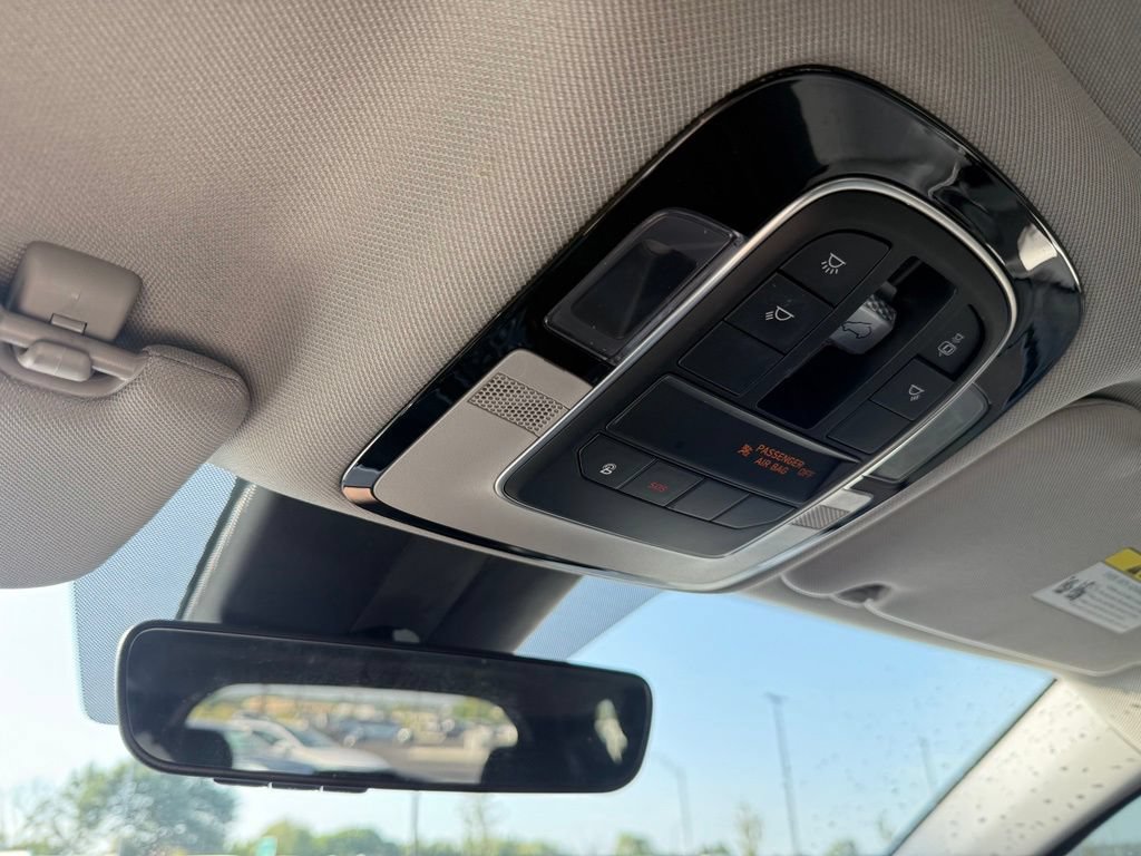 Used 2022 Hyundai Santa Fe SEL w/ Convenience + Premium Package FWD image 18