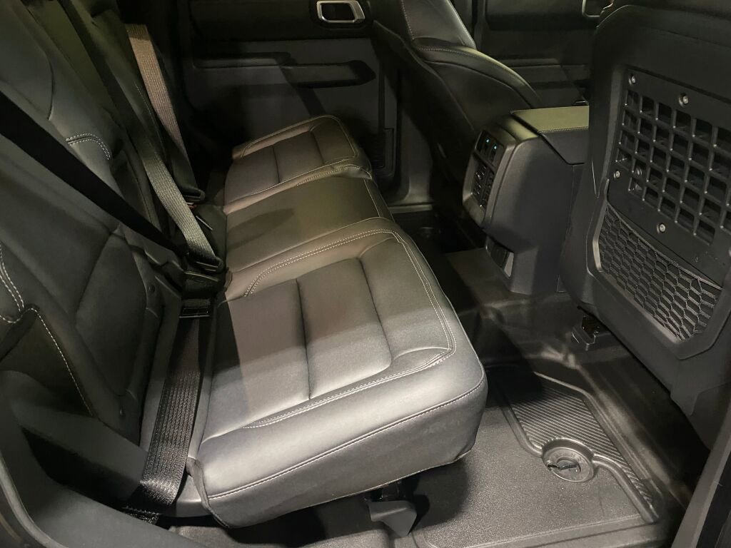 New 2025 Ford Bronco Badlands w/ Sasquatch Package image 19