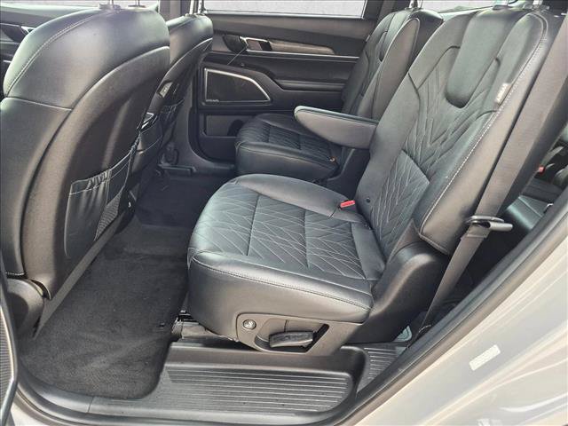 Used 2023 Kia Telluride SX X-Pro AWD/4WD image 17