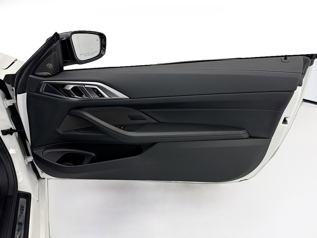 Used 2021 BMW M440i Convertible w/ Premium Package image 23