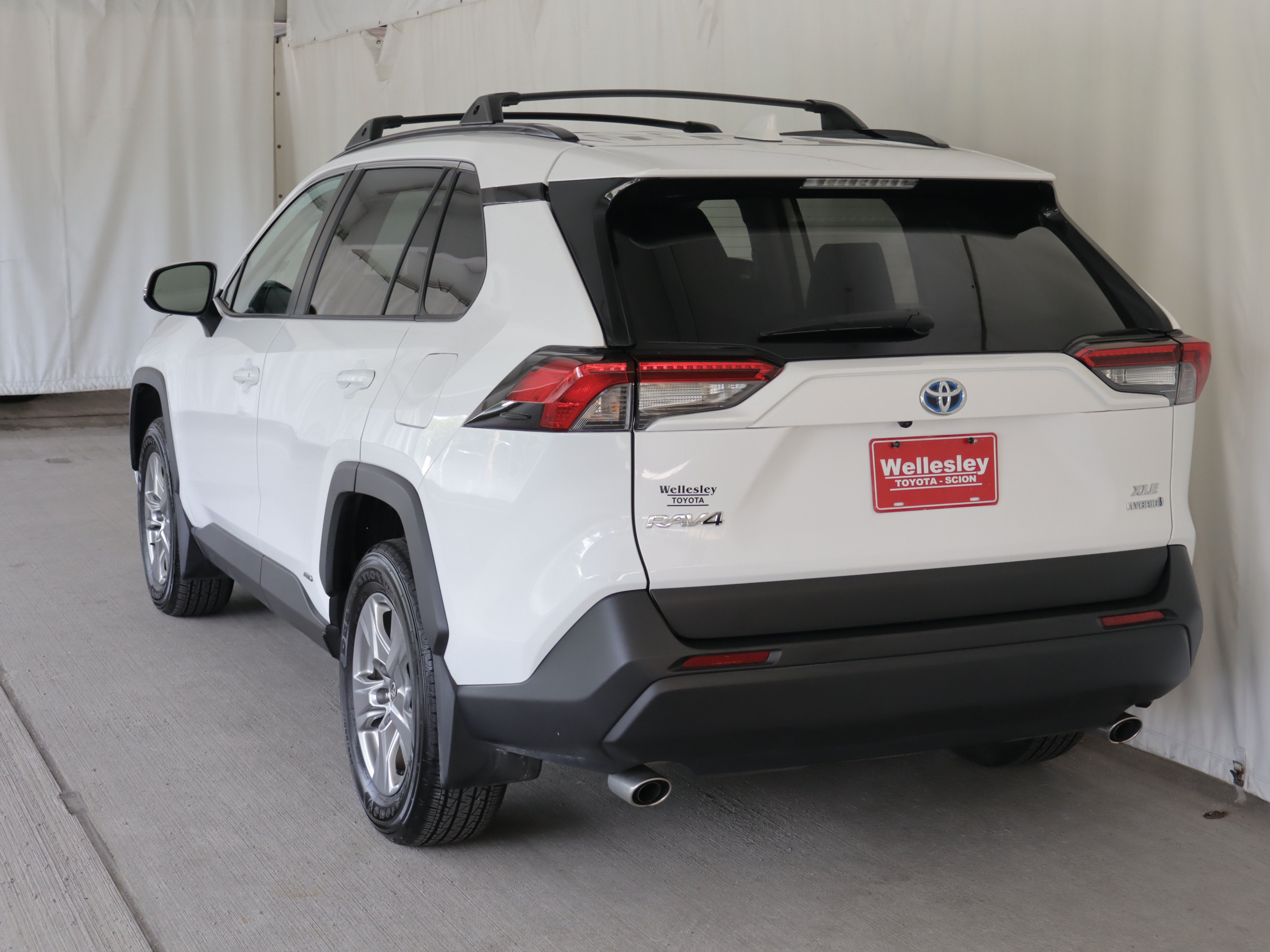 Used 2024 Toyota RAV4 XLE w/ Convenience Package AWD/4WD image 26