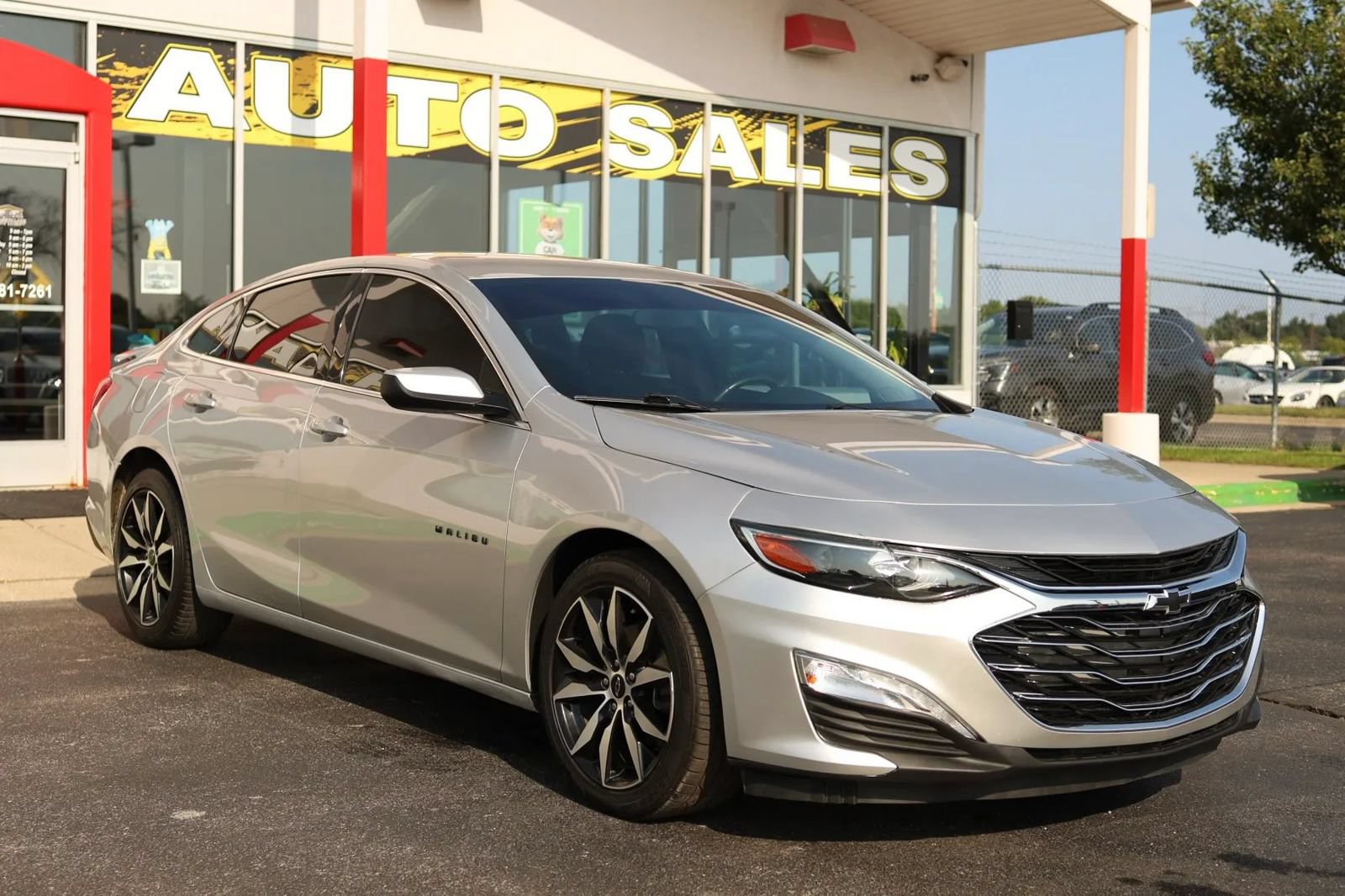Used 2020 Chevrolet Malibu RS FWD image 3