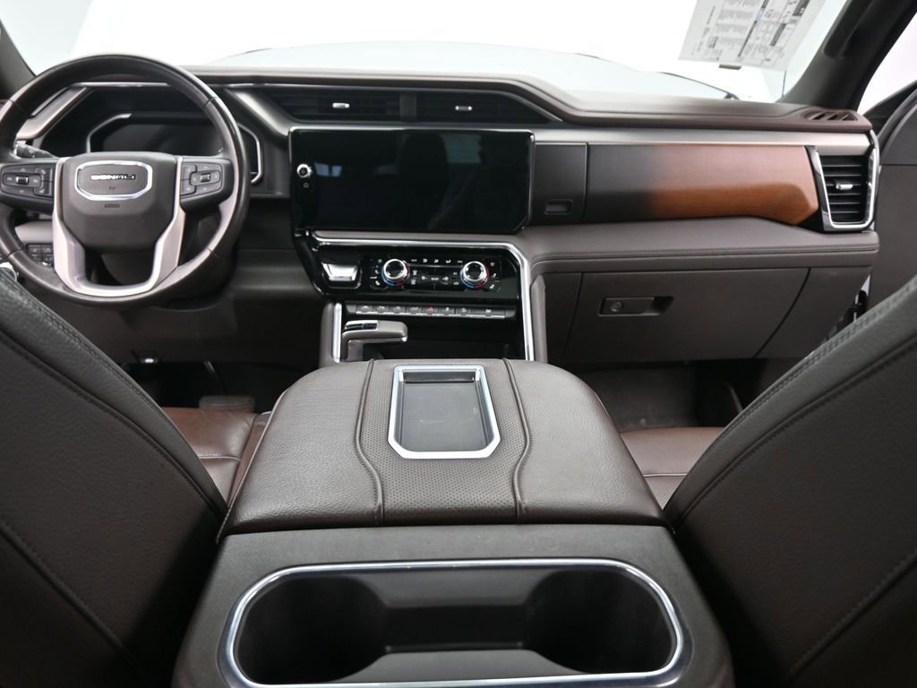 Used 2022 GMC Sierra 1500 Denali w/ Denali Reserve Package image 24