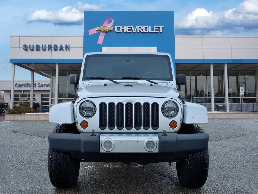 Used 2008 Jeep Wrangler Unlimited Sahara image 2