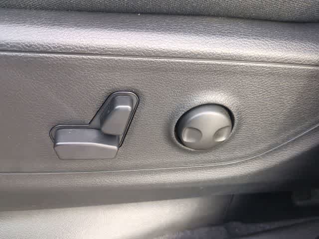 New 2026 RAM 1500 Big Horn w/ Night Edition image 18
