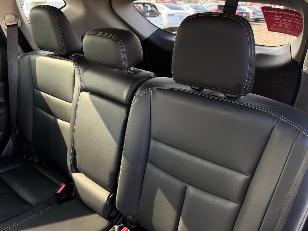 Certified 2024 Nissan Murano SV w/ SV Midnight Edition Package image 11