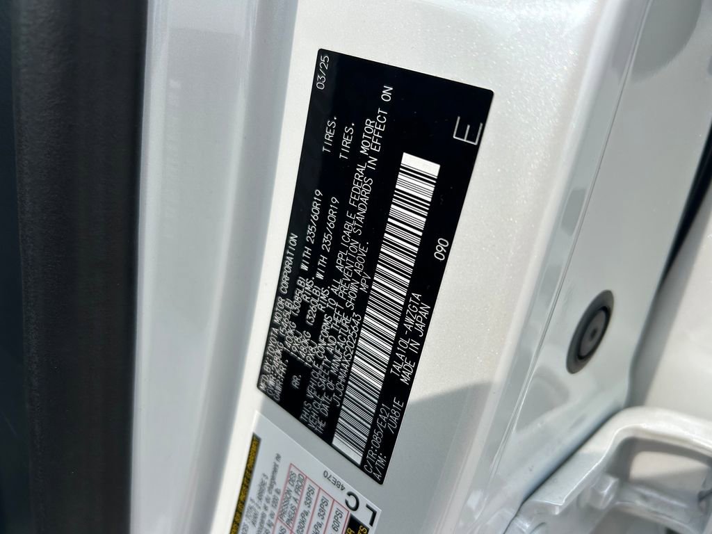 Used 2025 Lexus RX 350 Premium w/ Accessory Package FWD image 10